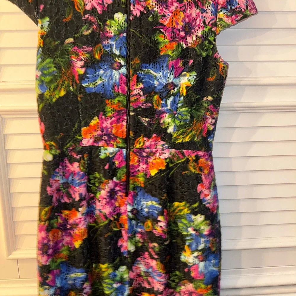 Betsey Johnson Women Dress Size 6 Floral Midi Sheath Cap Sleeve Eyelet Colorful - Picture 6 of 10